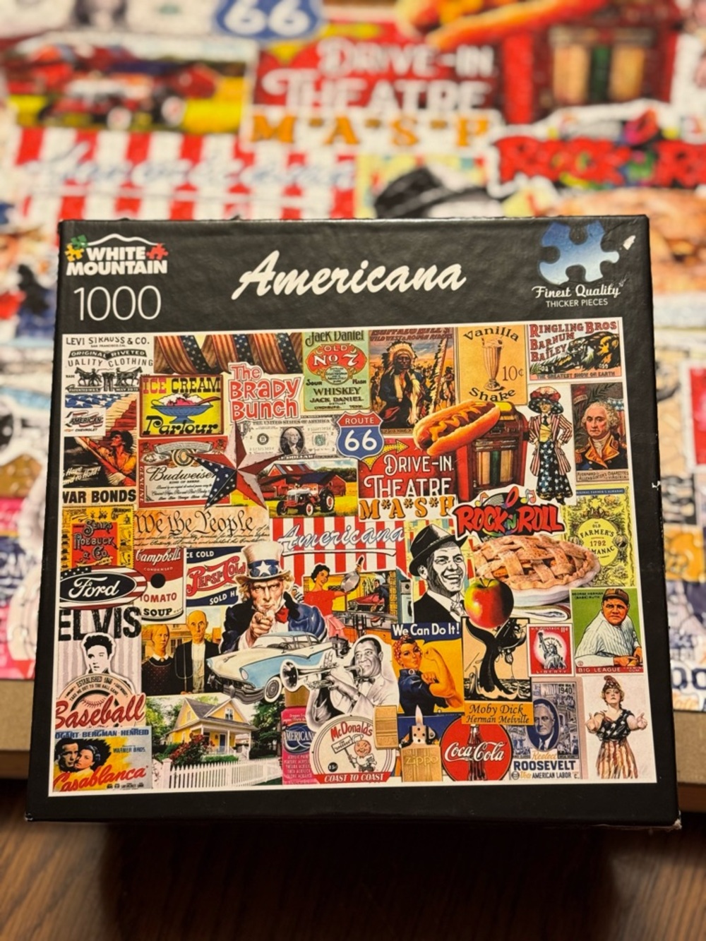 White Mountain Americana Collage Puzzle - Multicolor Retro Icons 1000 pcs